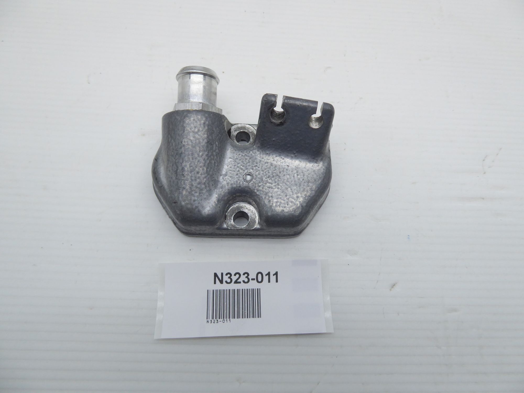 Husqvarna TE 610 valve cover intake 80B084174