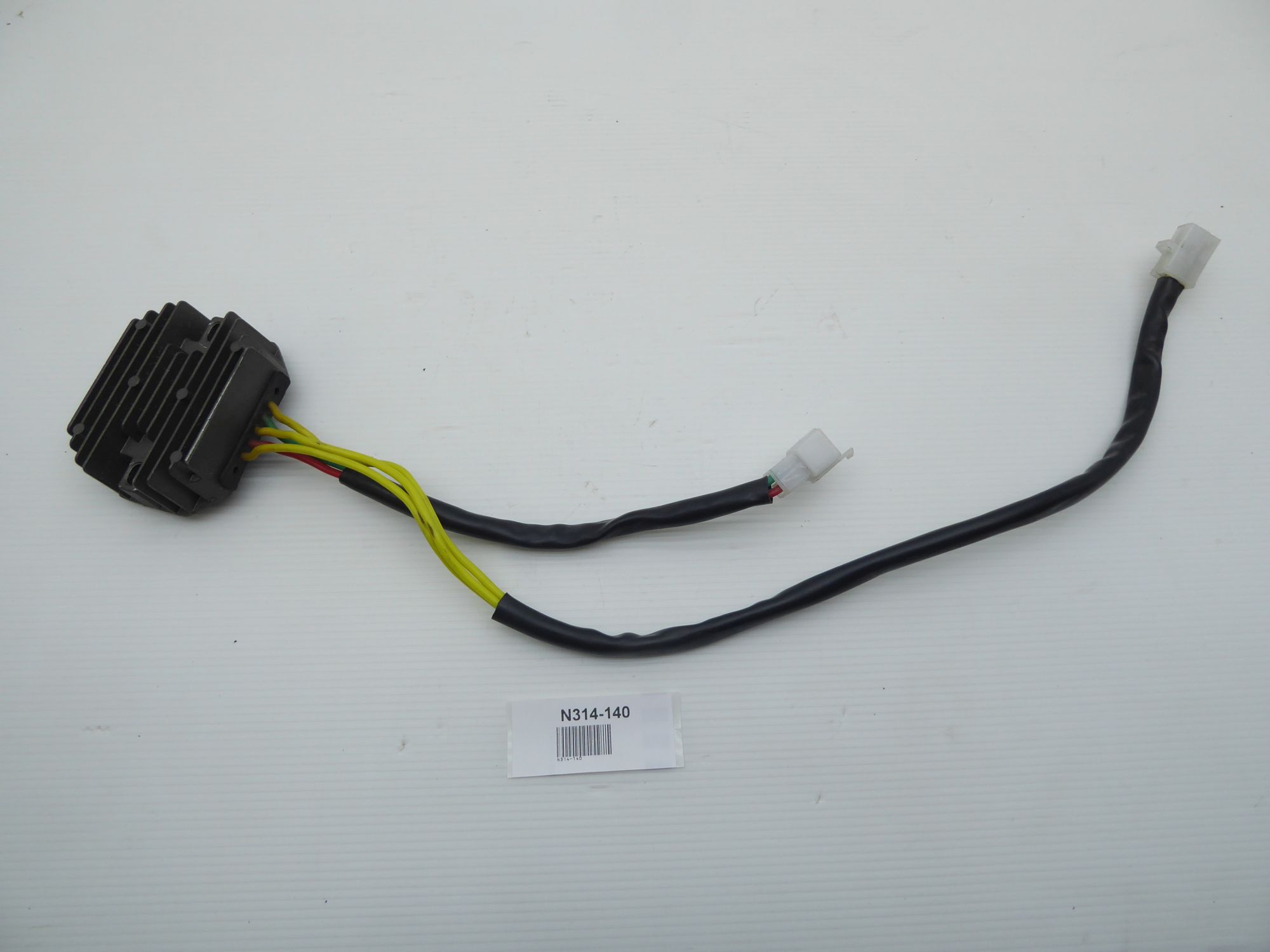 Voltage regulator accessories suitable for KTM 620 640 Duke LC4