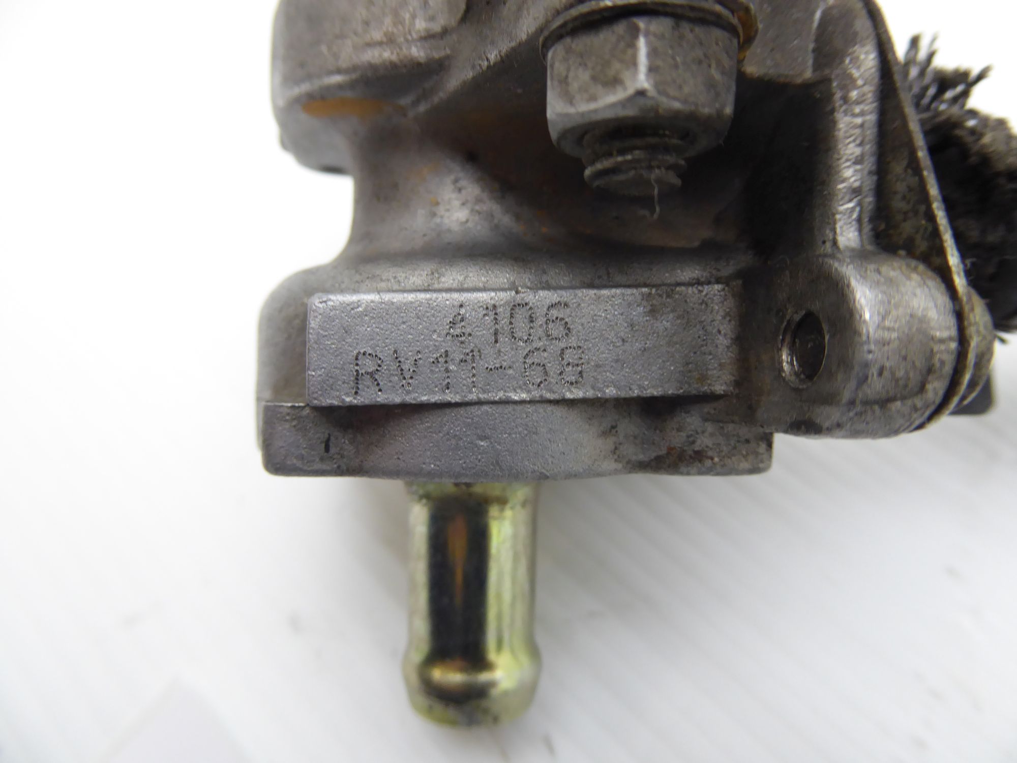KTM 640 Duke II SLS valve 58405026100